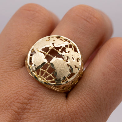 Diamond-Cut World Ring Solid 10K Yellow Gold