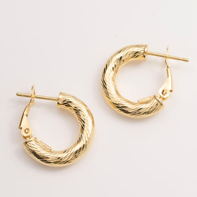 3/4" Diamond-Cut Hoop Earrings 14K Yellow Gold